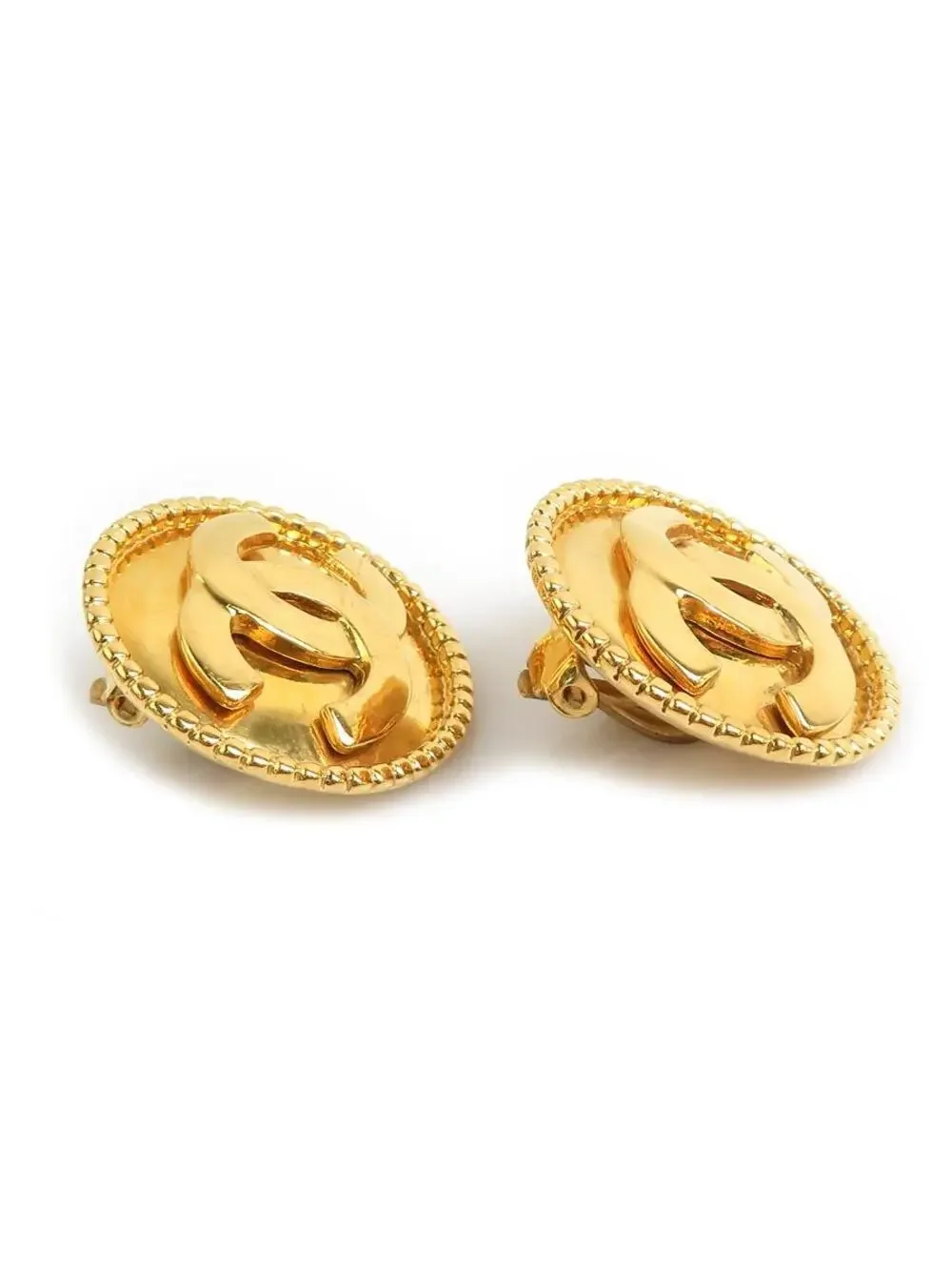 Auth Chanel Vintage Cc Logo Clip On #302869C37B